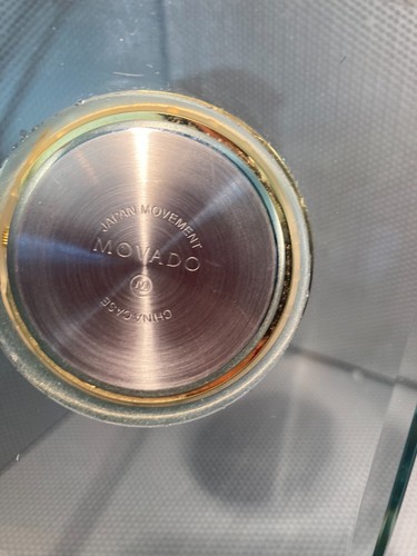 Movado Museum Zifferblatt Gold Schreibtisch Ständer Uhr Japan Uhrwerk 8"" x 4"" getestet - Bild 18 von 24