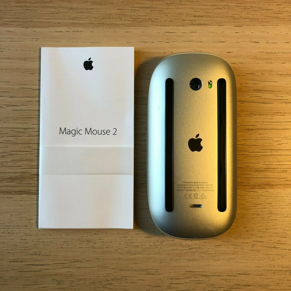 Magic Mouse 2 - Plateado - A1657 Foto 3 de 4