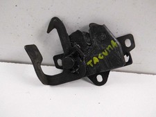 Chevrolet Tacuma 2002 bonnet hood lock catch AOJ90593