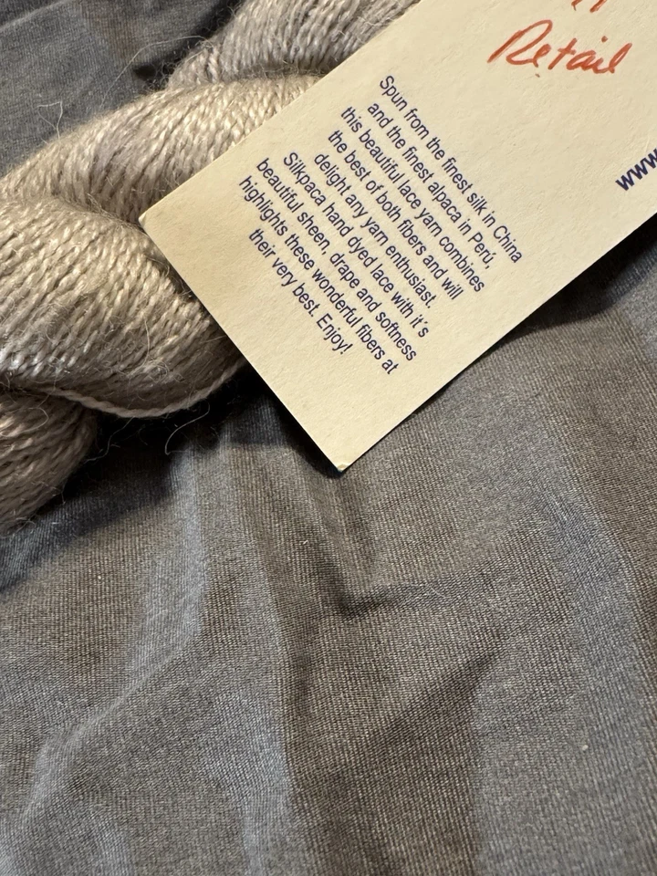 Hilo de encaje Malabrigo Baby Silkpaca 036 perla alpaca mezcla de seda 420yd teñido a mano Foto 3 de 4