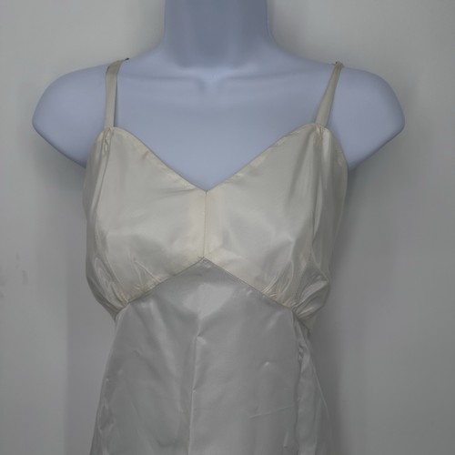 Full Slip Unbranded Vintage Nylon Dress Plus Size S Ivory Satin Anti Cling - Picture 6 of 10