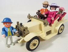 PLAYMOBIL VINTAGE 5620 TOURING CAR VICTORIAN MANSION w/ Figures