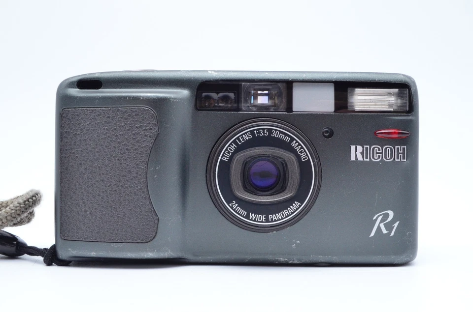 【AS-IS】Ricoh R1 35mm Film Camera Flash Shutter Work LCD NG Body Only From Japan - Image 3 of 4