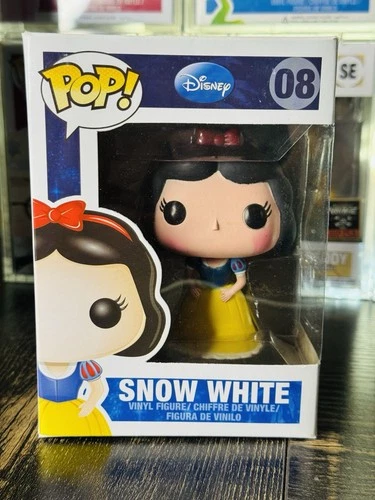 Funko Pop! Vinyl: Disney - Snow White #08 2015 With Soft Protector