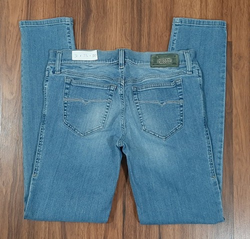 Size 28 actual 31 x 30 Womens Diesel 