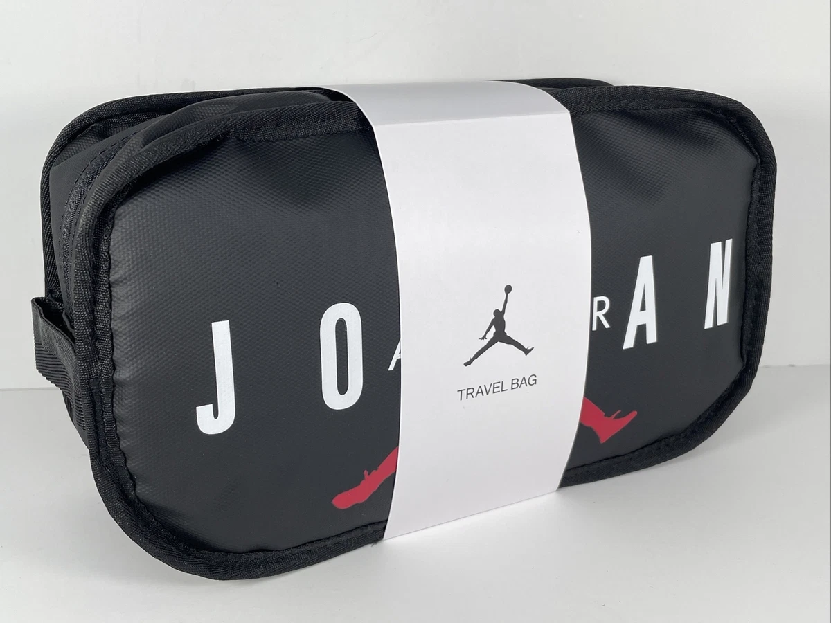 Nike dopp kit sales