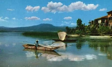 Pescador Tipico Lago De Patzcuaro Michoacan Mexico Vintage Postcard