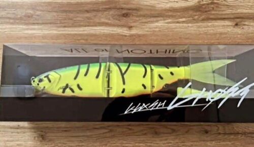 DRT KLASH GHOST VILLAGE TIGER Color Fishing Lure Rare NEW