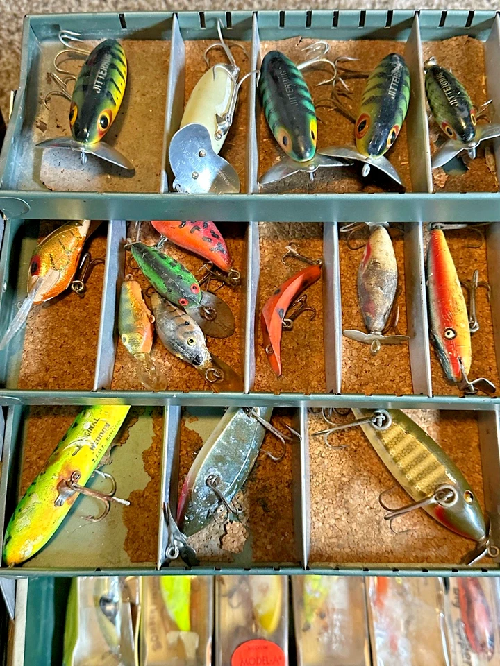 VTG HUGE 111+ Lures lot w 3 Metal Tackle Boxes NOS Wooden Heddon Arbogast Bomber - Image 4 of 4