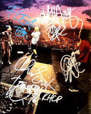 RED HOT CHILI PEPPERS Band Signed 8x10 Authen...