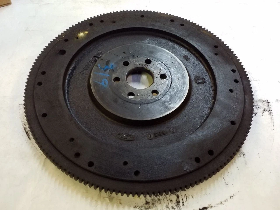 4.9 升手动变速器飞轮 | 适合 1980 - 1996 年福特 F150 F250 F350 — 第 4/4 张图片