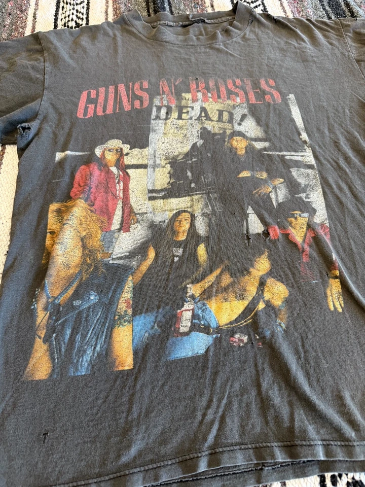 Camiseta negra vintage Guns n Roses "Here Today Gone To Hell" 1991 Foto 2 de 4