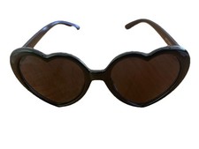 Heart-Shaped Sunglasses Black Trendy Retro Fashion Shades for Women Girls
