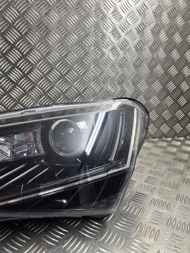 SKODA SUPERB LEFT NEARSIDE XENON HEADLIGHT COMPLETE 3V2941015A 2015 - Picture 3 of 21
