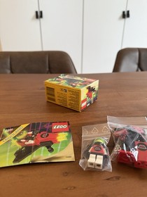 LEGO Space M-tron 6811 Pulsar Charger Box, Instructions 1990