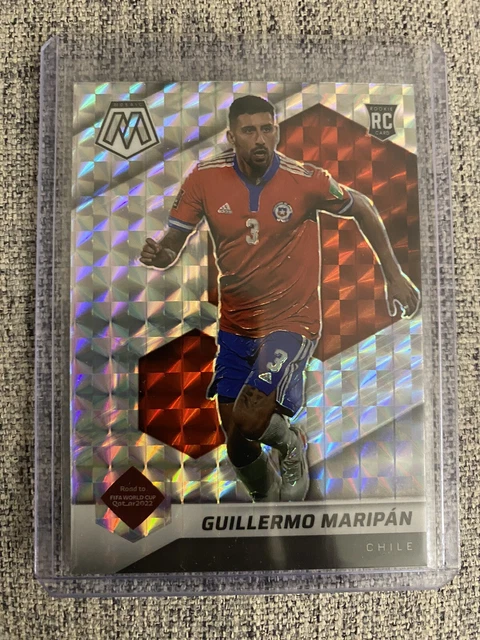 2021-22 Mosaic Road World Cup Silver Prizm #167 Guillermo Maripan RC Chile