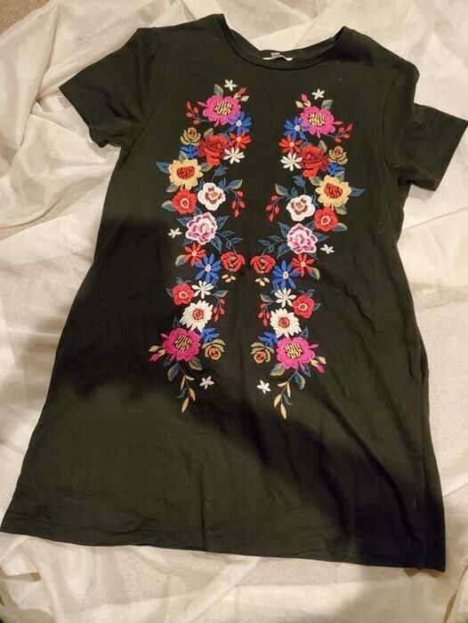 umgee USA S Dress Black w/Embroidery Flowers Shor… - image 1