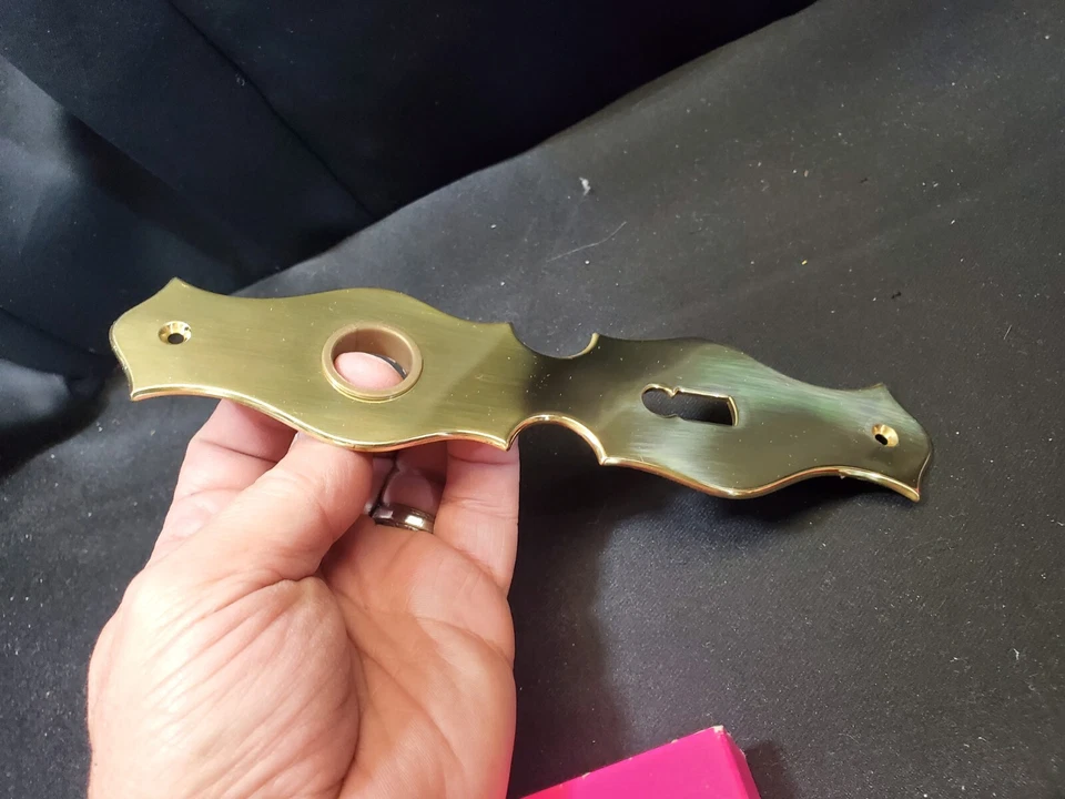 2 accesorios de puerta de latón pulido Jado sin usar 950 BB Foto 3 de 4