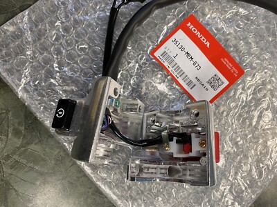 ＣＣ OEM Honda 2004-2009 VTX1300C VTX 1300 Right Hand Start/Stop Switch