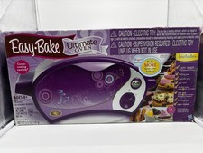 Hasbro Easy Bake Ultimate Oven 93404 Color Purple  Complete Except Food TESTED