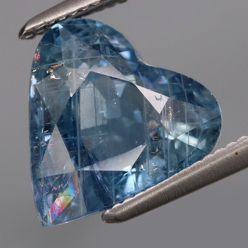 4,47Ct. Verzückende Farbe! Natürlicher GROSSER blauer unbeheizter Saphir Tansania HERZ schön