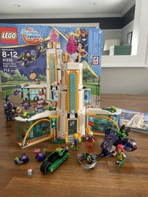 LEGO DC SuperHero Girls Super Hero High School 41232 Complete Set with 2 figures