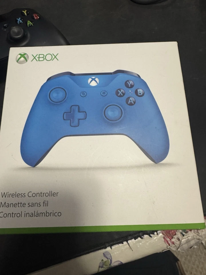 Lote de mandos Xbox sin probar  Foto 4 de 4