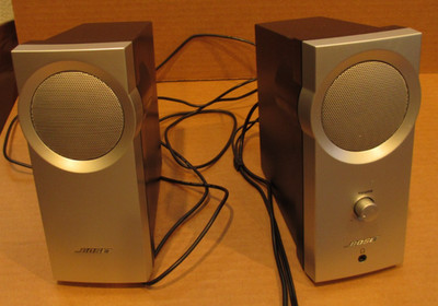 Bose Companion 2 Multimedia Computer PC  Speakers Stereo System