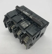 Siemens EQ9685 MBK200 4 Pole 200 Amp 120/240V AC Plug On EQ Main Breaker CHIPPED