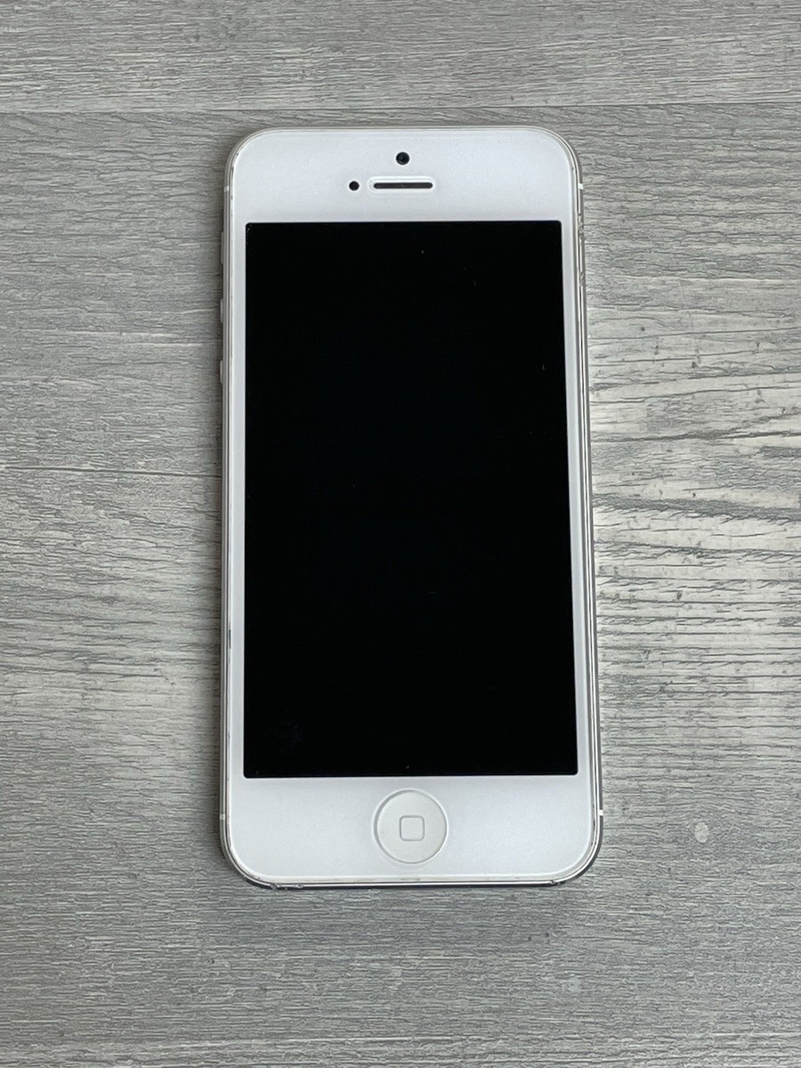 iPhone5 32GB スペースグレー 新品＞iPhone 5s 32GB docomo [スペースグレイ] : Calan&Colon