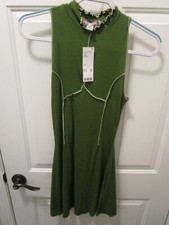URBAN OUTFITTERS DEJA SEAMED GREEN MINI DRESS SIZE MEDIUM   NEW