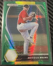 2021 Panini Prizm Draft Picks Prizms Green and Yellow Hyper Prizm Maddux Bruns