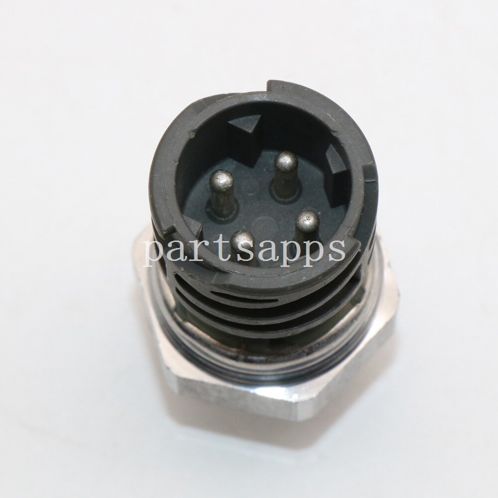 Original Oil Pressure Sensor 1822252 51CP3001 Fit Kenworth T600 T660