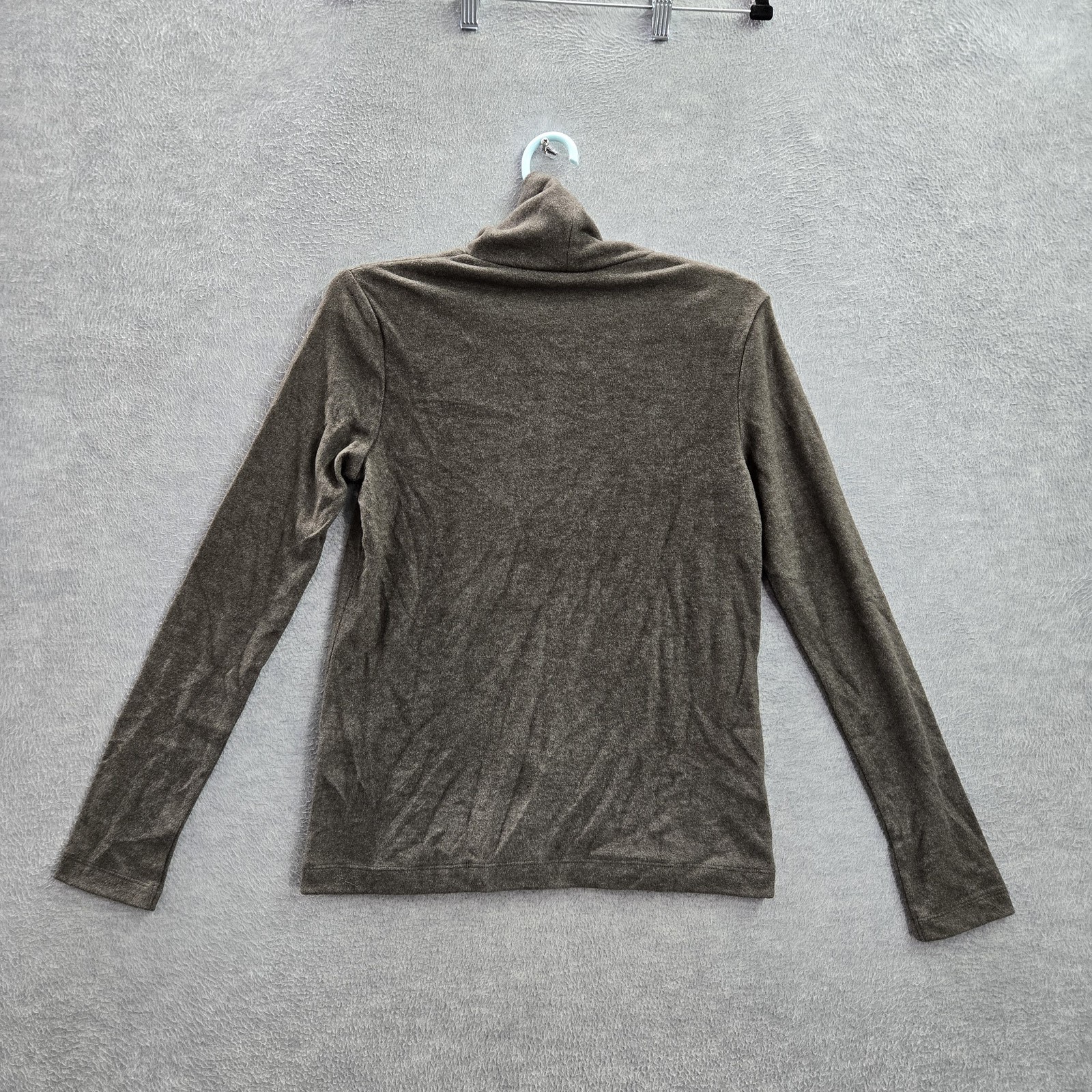 Uniqlo Women Shirt S Brown HEATTECH Turtleneck Long Sleeve Tee Thermal NWT
