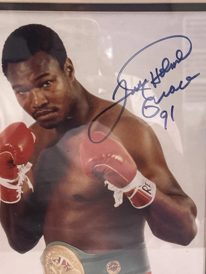Antigua fotografía de Larry Holmes de peso pesado/con cinturón de campeonato firmado Foto 2 de 4
