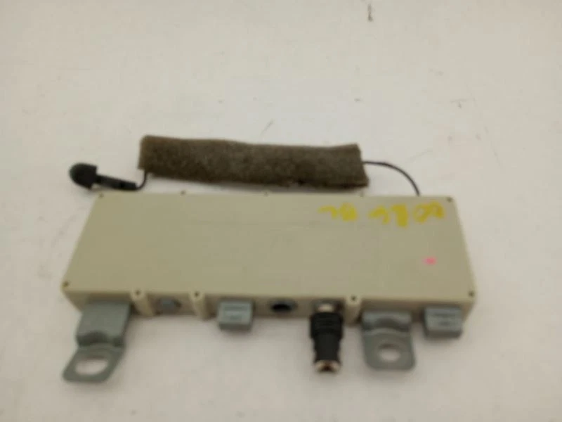 Amplificador de antena Saab 9-5 Aero Wagon compatible con 2002-2005 2002 2003 2004 2005 Foto 2 de 4