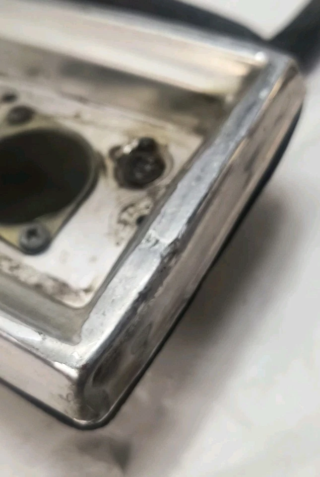 66-67 雪佛兰 II Nova SS One LH 发球杆或右手乘客尾灯挡板带密封 — 第 3/4 张图片