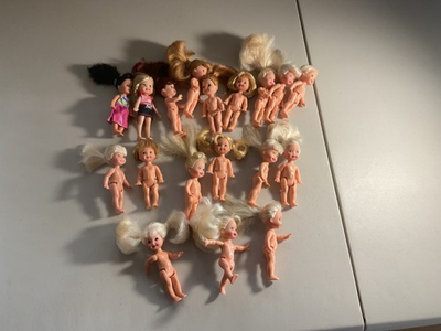 #ad #ad Barbie Kelly Dolls Mattel Lot of 18 Clean No Hair Tangles 1994 $35.00