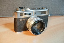 Yashica Electro 35 GSN 35mm Film Camera, w/45mm f1.7 lens -for parts/repair
