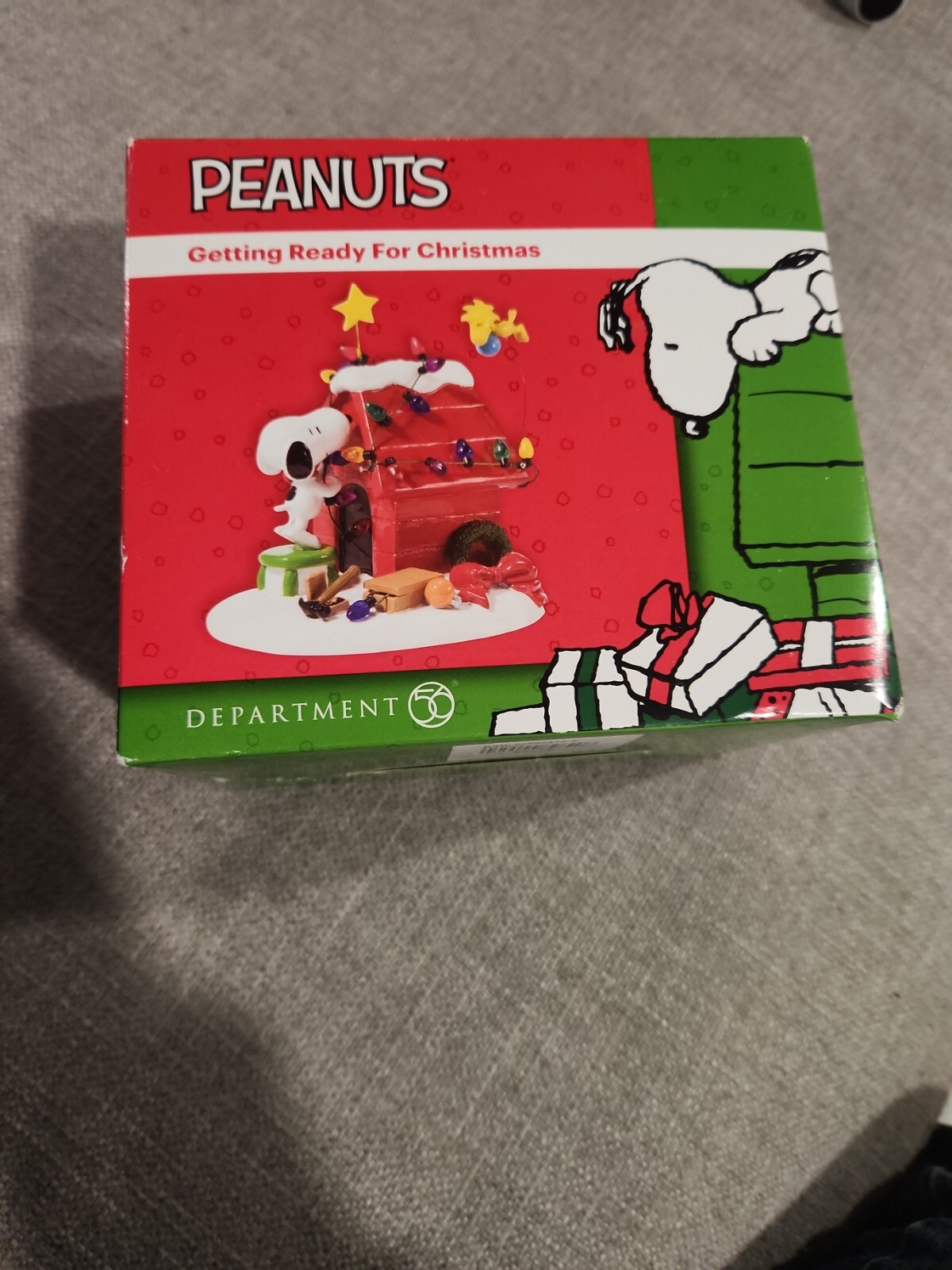 Snoopy Getting Ready DEPARTMENT 56 PEANUTS SNOOPY and WOODSTOCK