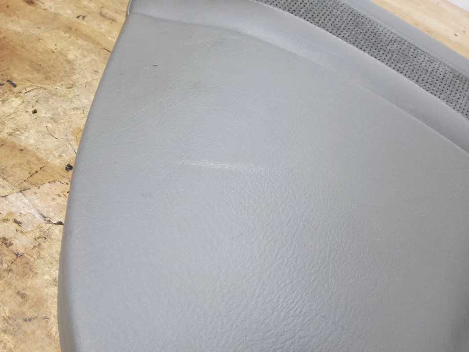 Panel de puerta trasera del conductor Saturn L300 L200 L100 L Series 2001-2002 gris OEM Foto 2 de 4