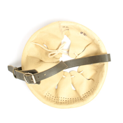 ドイツ軍ヘルメット（戦後フィンランド軍使用M40/55ヘルメット改装品） Original German M40/55 Helmet Finnish Replacement Liner