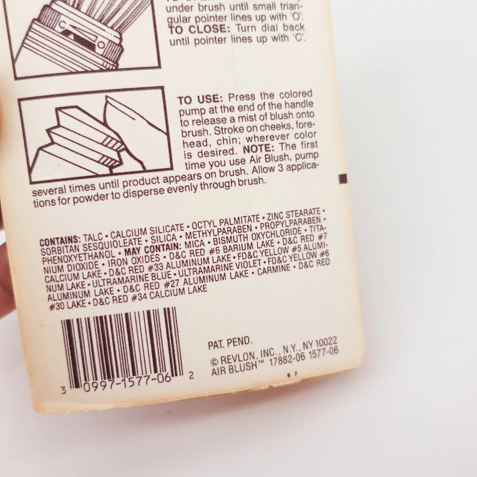 Discontinued Revlon Air Blush Automatic Powder Blush & Brush In One Red Whisper - Image 4 of 4