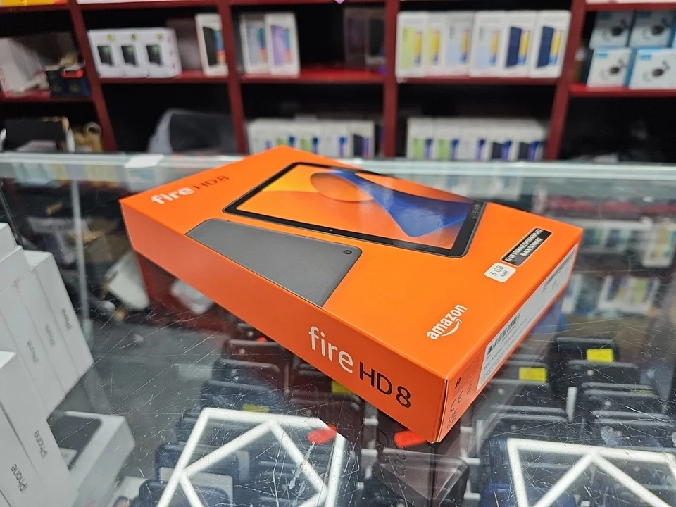 Amazon Kindle Fire 8 HD Tablet 32GB/3GB Ram Newest GEN 2024 - Image 3 of 4