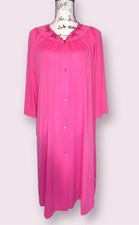 Vtg Shadowline Rose Embroidered Robe Peignoir Womens SM Pink Button Front Nylon