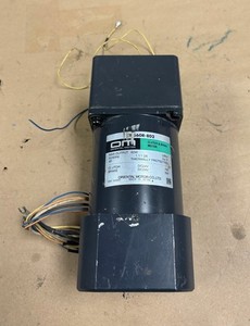 ORIENTAL MOTOR CB1560R-802 CLUTCH & BRAKE MOTOR