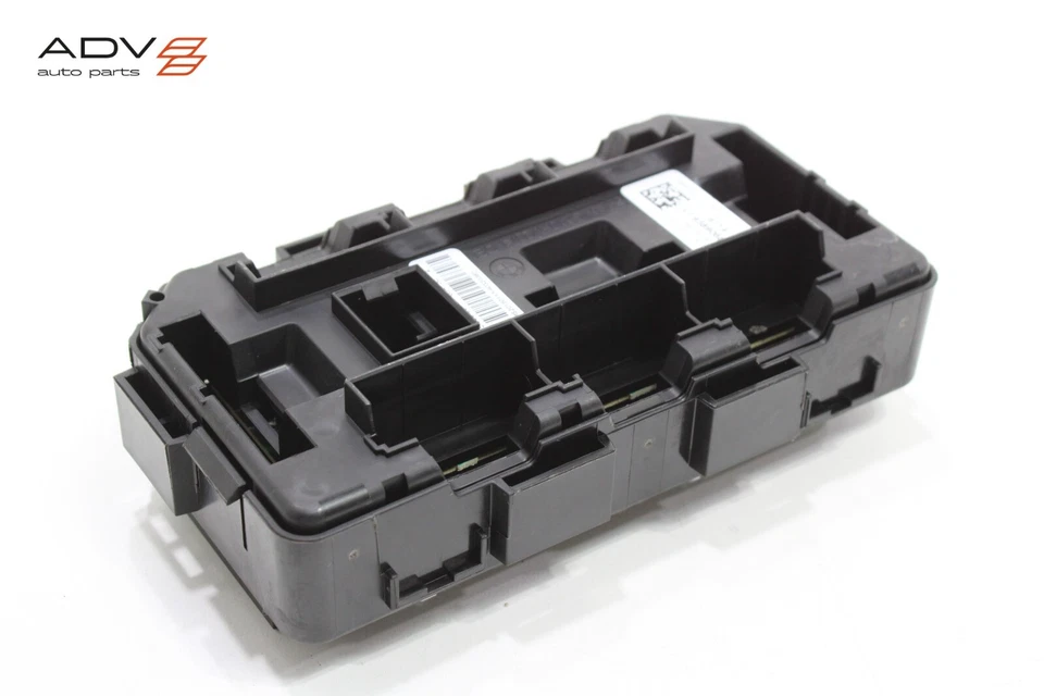 2014-2021 BMW M235i M240i 230i F22 MÓDULO CAIXA DE FUSÍVEIS DE DISTRIBUIÇÃO DE ENERGIA FRONTAL FABRICANTE DE EQUIPAMENTO ORIGINAL - Imagem 4 de 4