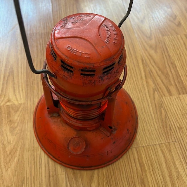 Dietz Traffic Gard No. 40 Highway Traffic lantern Con Edison