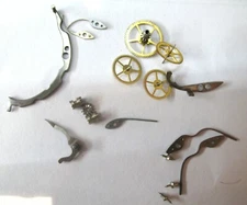 LANDERON 13 CHRONOGRAPH ASSORTED WATCH MOVEMENT PARTS