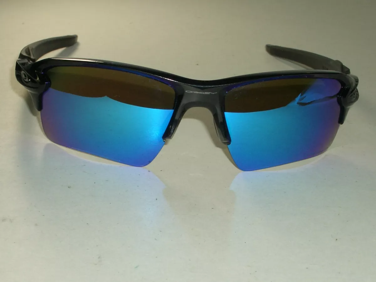 Oakley Flak 2.0 Sunglasses - Flight Sunglasses